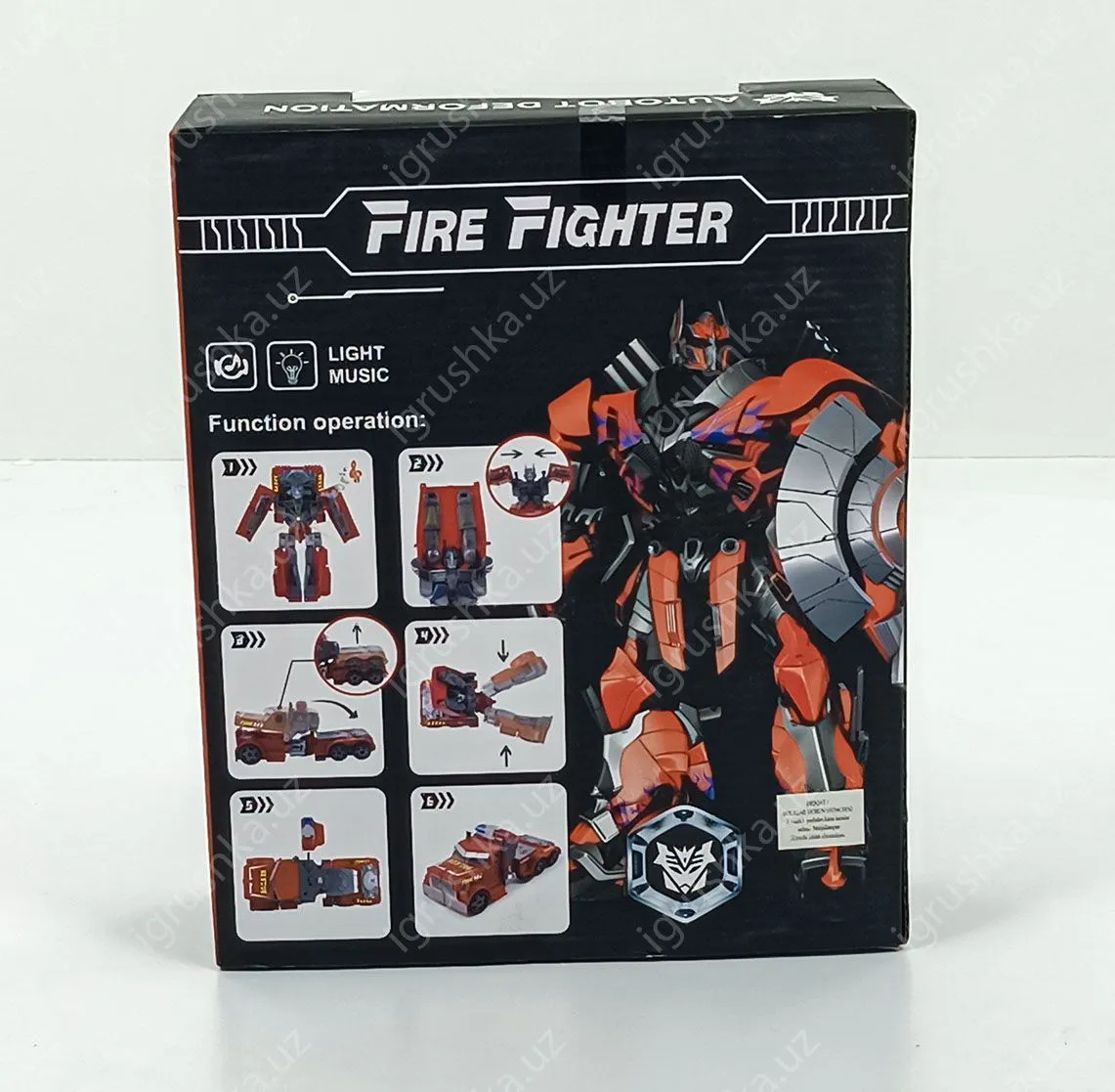 картинка Робот-трансформер для мальчика / красный / светящийся и звуковой, 19см от магазина igrushka.uz