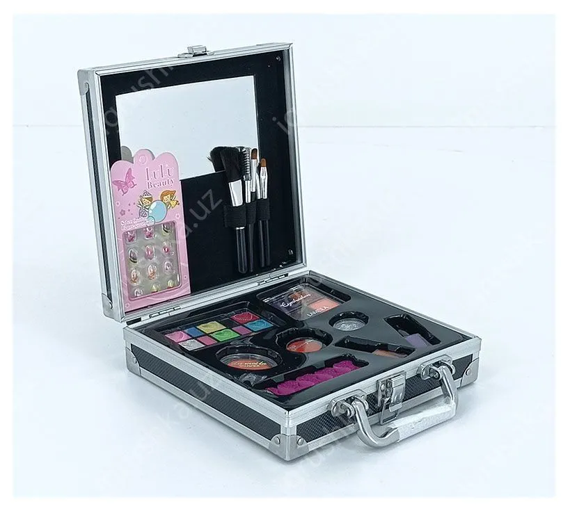 картинка Детский игровой набор декоративной косметики Unicorn 1681 в кейс от магазина igrushka.uz