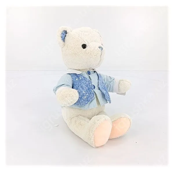 картинка Белый медведь в одежде 48см от магазина igrushka.uz