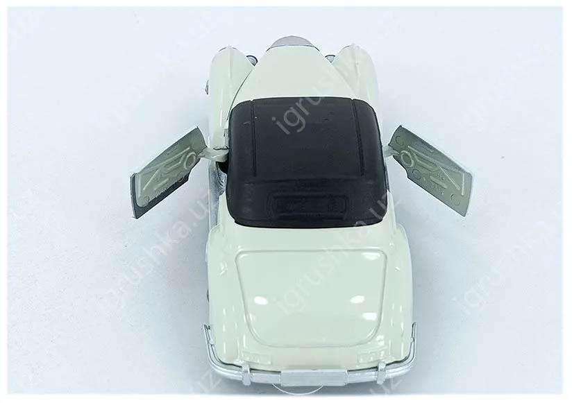 картинка Металлическая машинка VINTAGE CAR 1:32 1205, инрц. от магазина igrushka.uz