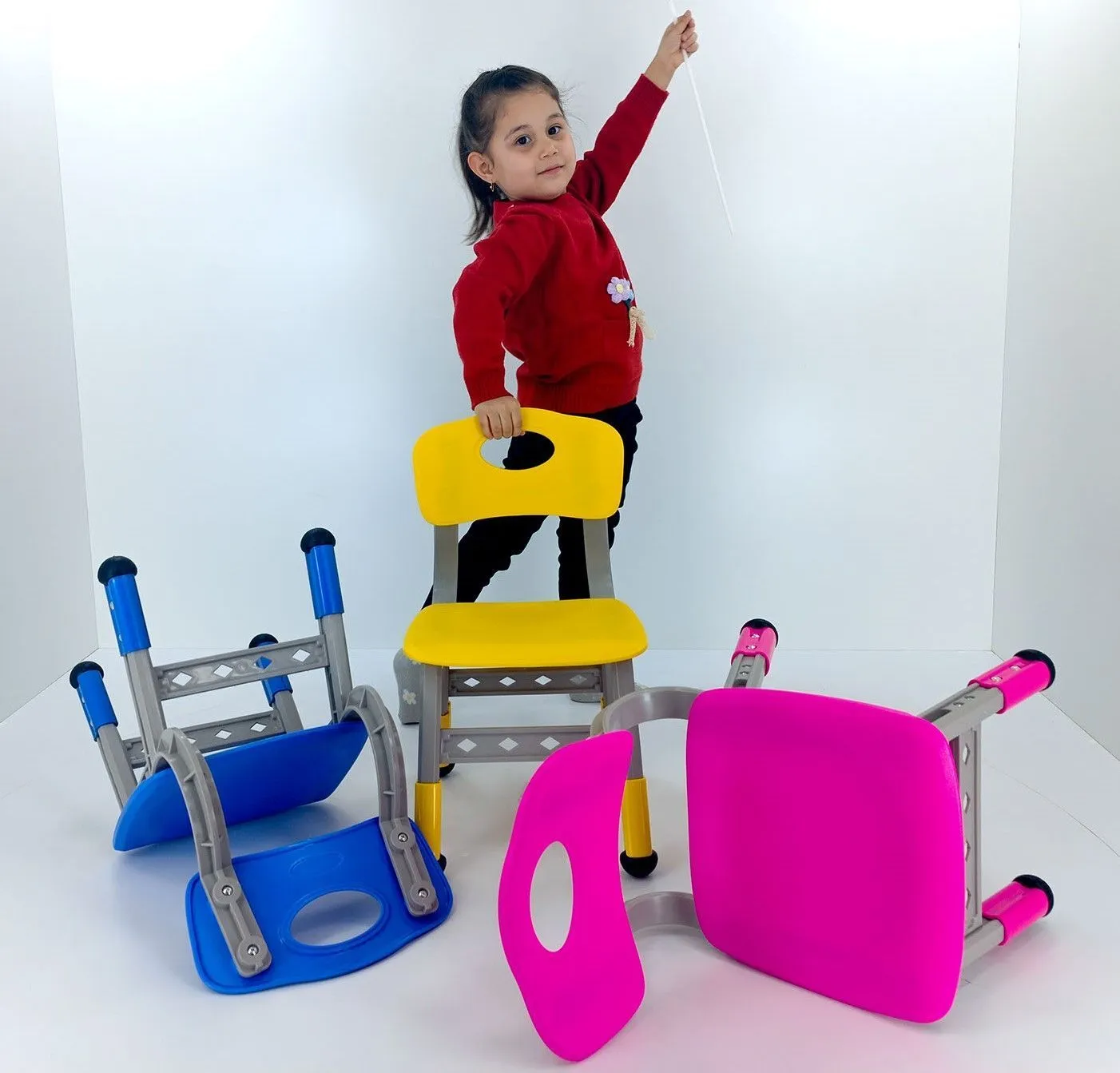 картинка Детский стульчик пластиковый Javlo от магазина igrushka.uz