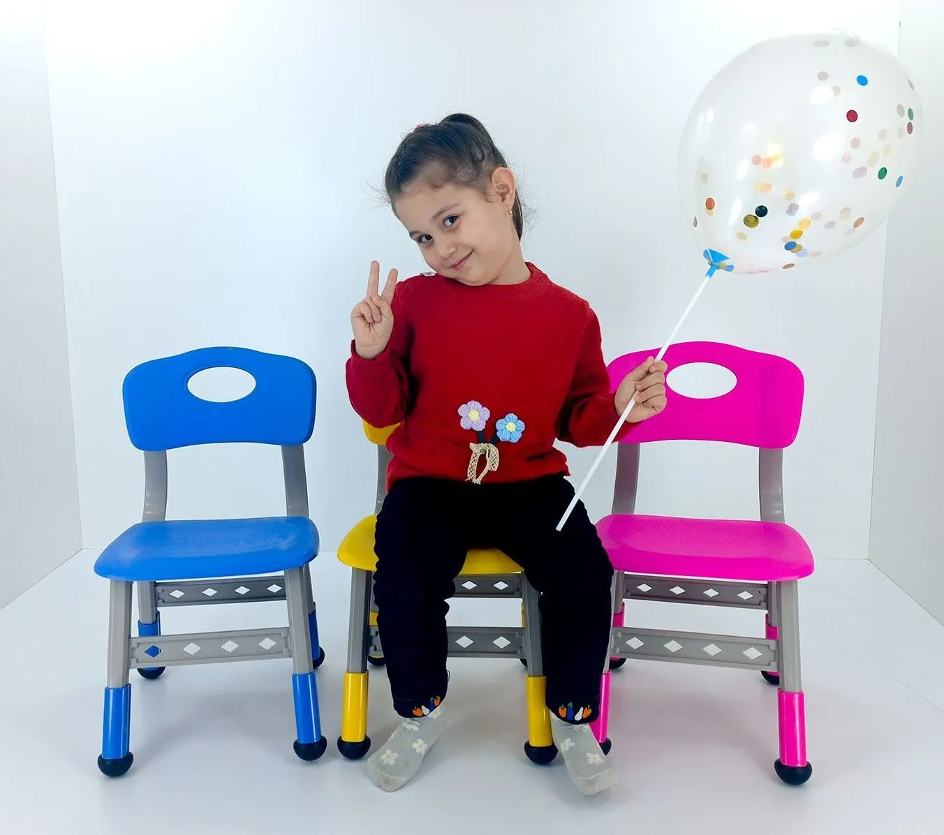 картинка Детский стульчик пластиковый Javlo от магазина igrushka.uz